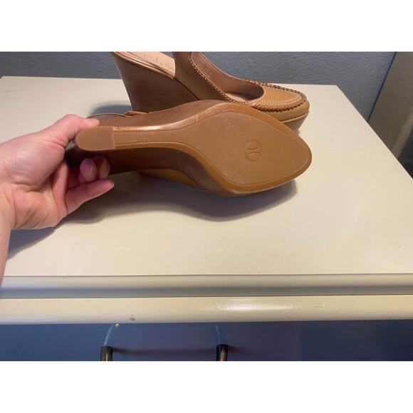 COPY - Cole Haan Heels - Picture 3 of 3